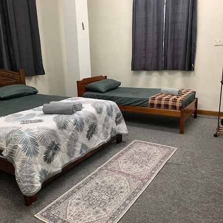La Wood Homestay Kuala Besut Zewnętrze zdjęcie